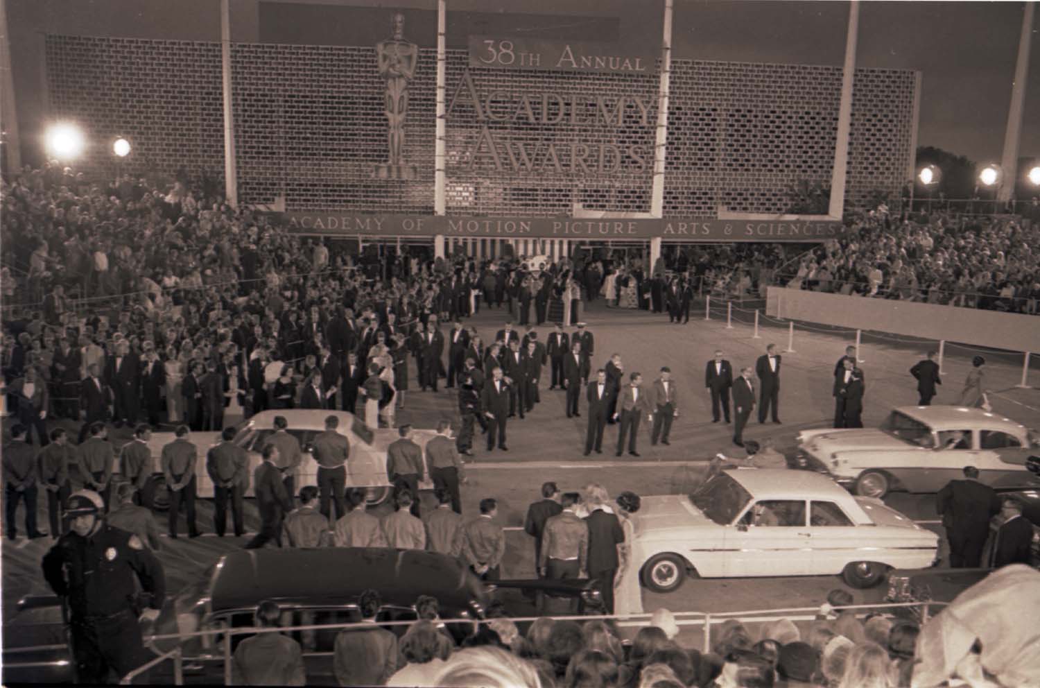 Academy Awards at the Santa Monica Civic Auditorium, 1966 