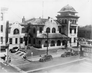 Santa Monica City Hall
view archives
