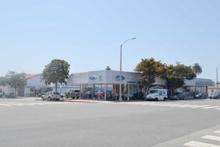 Entrance to Santa Monica Ford