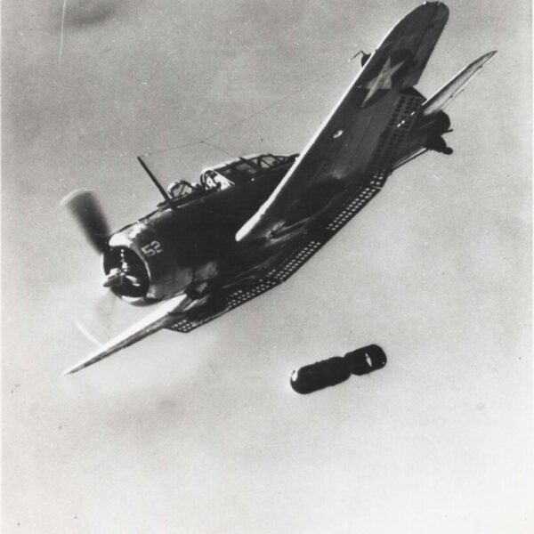 Douglas Aircraft Company's Navy Dive Bomber, 'Dauntless' 
Santa Monica History/Douglas Collection (36.2.3382)