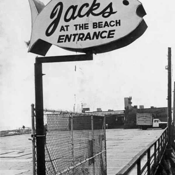 Santa Monica History Museum Collection (36.2.3412)